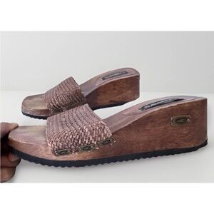 Vintage Candie’s 90s Y2K Brown Leather Woven Wooden Wedge Platform Sandals *Flaw